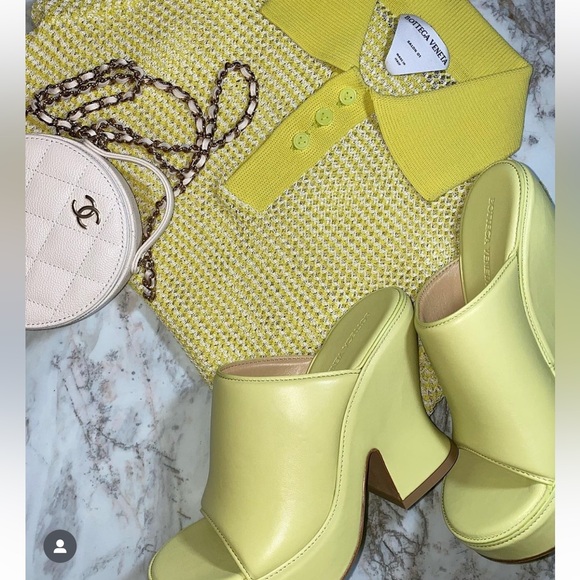 BOTTEGA VENETA wedge sandals (size 39) in light green lambskin - Picture 2 of 16